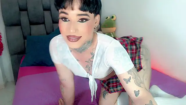 Snapshot of little_star_porn chatting on February 11, 2026, 3:50 am little star porn online show from February 11, 2026, 3:50 am