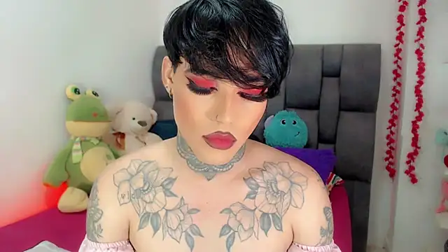 Snapshot of little_star_porn chatting on February 3, 2026, 6:40 am little star porn online show from February 3, 2026, 6:40 am