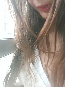 Snapshot of k_lebannon chatting on February 19, 2026, 9:56 pm k lebannon online show from February 19, 2026, 9:56 pm