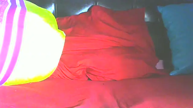 Queenofthenightx online show from March 22, 2026, 7:37 pm