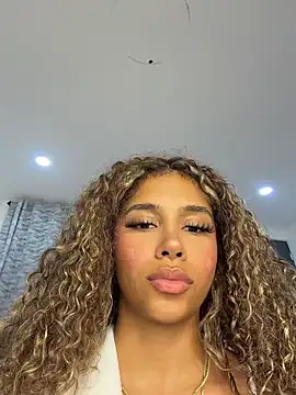 stormyy  online show from June 10, 2026, 1:18 am