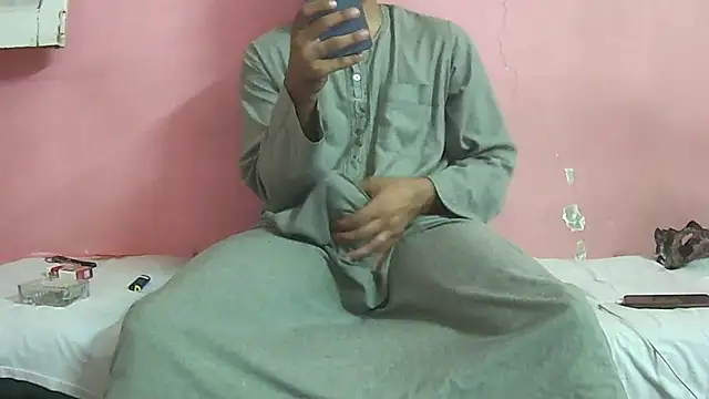 foxsanSs online show from September 14, 2025, 11:49 pm