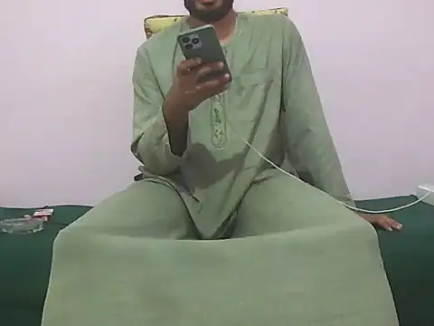 foxsanSs online show from November 3, 2025, 11:30 pm