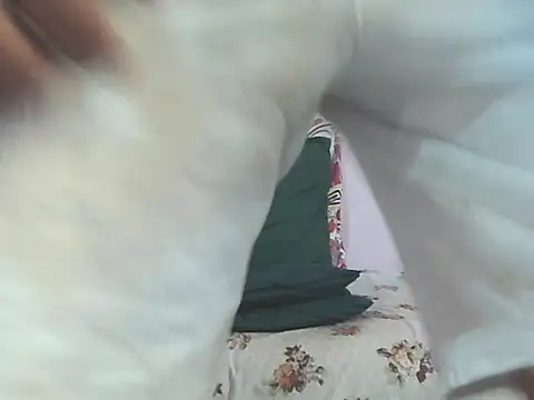 foxsanSs online show from February 19, 2026, 12:02 pm