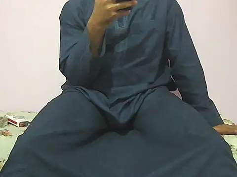 Snapshot of foxsanSs chatting on March 12, 2026, 11:53 pm foxsanSs online show from March 12, 2026, 11:53 pm