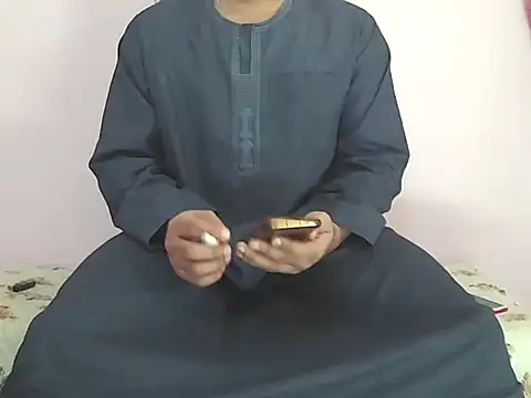 Snapshot of foxsanSs chatting on April 5, 2026, 8:10 am foxsanSs online show from April 5, 2026, 8:10 am