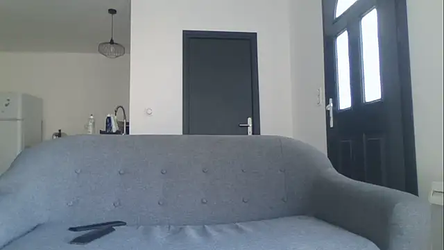 antoinepassion online show from September 21, 2025, 8:08 am