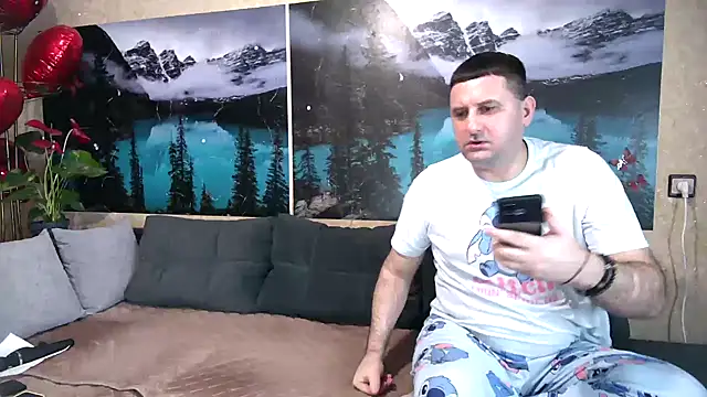 Snapshot of Big_Boss55 chatting on March 14, 2025, 4:51 pm Big Boss55 online show from March 14, 2025, 4:51 pm