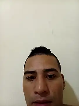 EISONREINA11 online show from November 27, 2025, 2:56 am