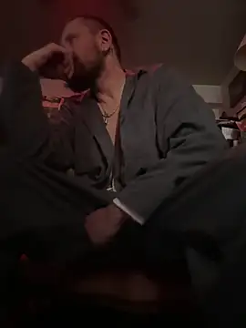 htk1975 online show from February 5, 2026, 8:48 pm