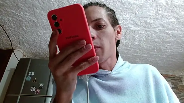 Snapshot of omar_alurba chatting on February 5, 2026, 12:45 pm omar alurba online show from February 5, 2026, 12:45 pm