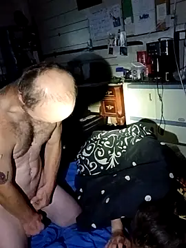 420pussylickr online show from November 7, 2025, 11:48 am