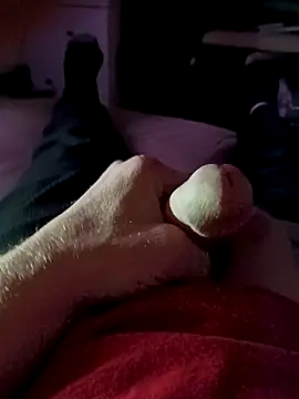 420pussylickr online show from January 11, 2026, 12:01 pm