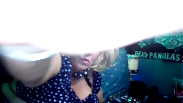 Snazzyteez online show from February 27, 2025, 3:08 am