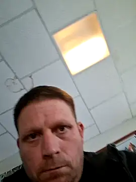 Snapshot of curiouscock38 chatting on November 28, 2025, 1:33 pm curiouscock38 online show from November 28, 2025, 1:33 pm