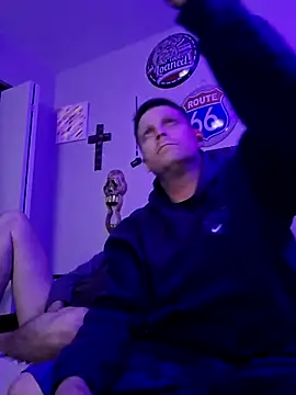 Snapshot of curiouscock38 chatting on November 23, 2025, 6:45 am curiouscock38 online show from November 23, 2025, 6:45 am