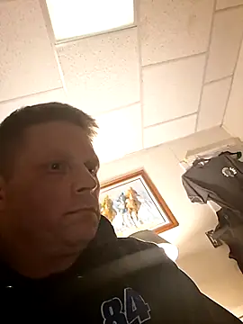 Snapshot of curiouscock38 chatting on January 19, 2026, 9:02 am curiouscock38 online show from January 19, 2026, 9:02 am