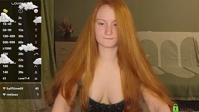 Snapshot of astoria_ross_ chatting on February 10, 2025, 3:32 pm astoria ross online show from February 10, 2025, 3:32 pm