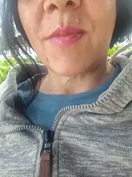 Snapshot of Lissabeta chatting on April 3, 2026, 2:12 pm Lissabeta online show from April 3, 2026, 2:12 pm