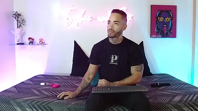 Snapshot of SophieFoxx17 chatting on March 27, 2026, 12:50 pm SophieFoxx17 online show from March 27, 2026, 12:50 pm