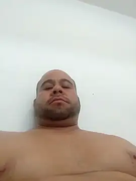 Tudulce07jop online show from April 17, 2026, 9:50 pm