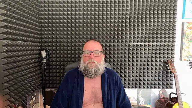 Snapshot of Noitelivre chatting on April 3, 2026, 7:37 am Noitelivre online show from April 3, 2026, 7:37 am