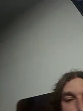 toeloverlive online show from December 15, 2025, 11:38 am