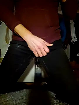 Snapshot of PassiveStute25 chatting on March 27, 2026, 1:03 am PassiveStute25 online show from March 27, 2026, 1:03 am