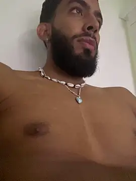 Alessandro  Rossi online show from February 24, 2026, 4:52 pm