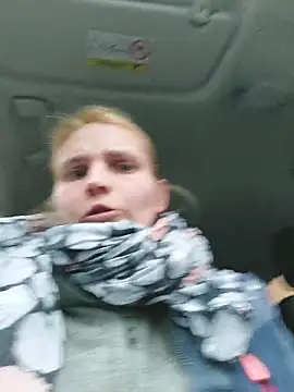 Snapshot of AnnualSunrise chatting on December 20, 2025, 1:36 pm AnnualSunrise online show from December 20, 2025, 1:36 pm