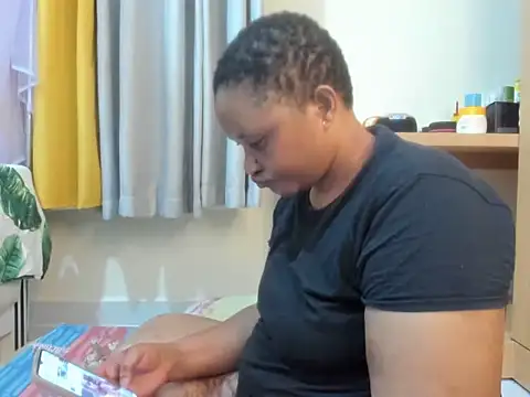 Snapshot of bigbooty29 chatting on April 4, 2026, 4:57 pm bigbooty29 online show from April 4, 2026, 4:57 pm