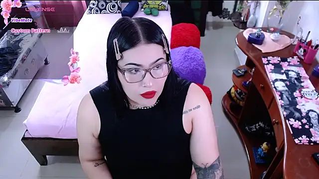 Snapshot of lufek23 chatting on February 28, 2025, 2:20 pm lufek23 online show from February 28, 2025, 2:20 pm