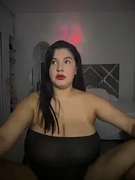 ValleryParker online show from March 5, 2026, 3:58 am