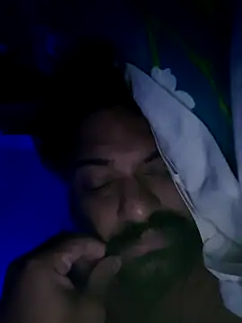 Snapshot of malluflash chatting on December 10, 2024, 10:05 pm malluflash online show from December 10, 2024, 10:05 pm