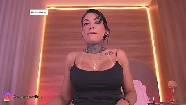 danna berlin  online show from May 12, 2026, 7:20 pm
