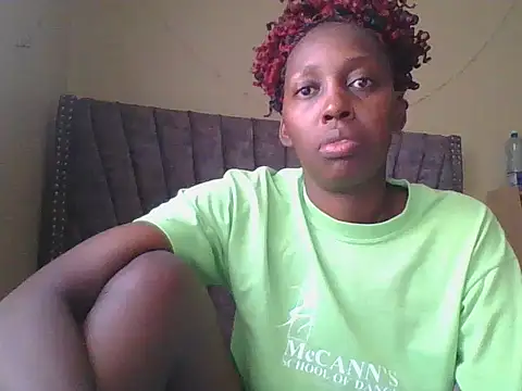 Snapshot of Dizzydose chatting on December 2, 2025, 5:09 am Dizzydose online show from December 2, 2025, 5:09 am