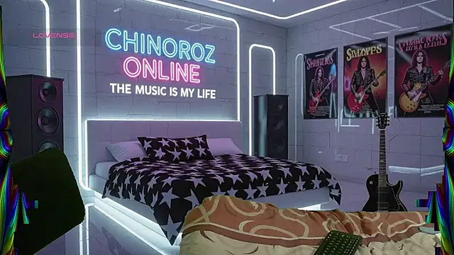 chino roz online show from September 18, 2025, 1:41 am