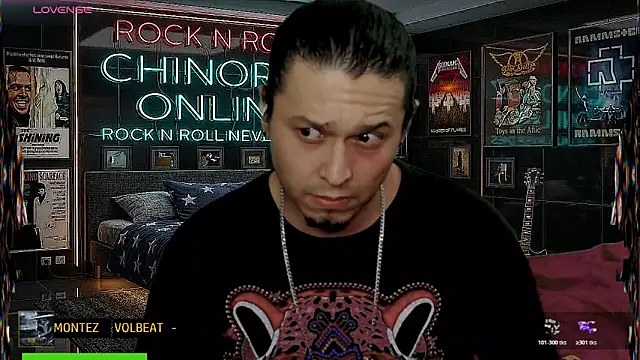 Snapshot of chino_roz chatting on May 25, 2026, 8:40 pm chino roz online show from May 25, 2026, 8:40 pm