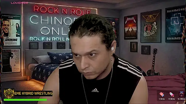 Snapshot of chino_roz chatting on April 18, 2026, 10:54 pm chino roz online show from April 18, 2026, 10:54 pm