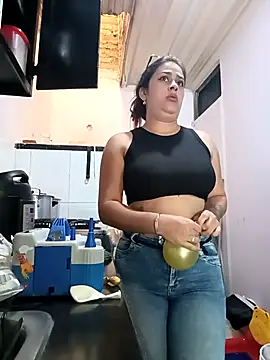 Snapshot of Latina_sexy1 chatting on October 3, 2025, 2:51 pm Latina sexy1 online show from October 3, 2025, 2:51 pm