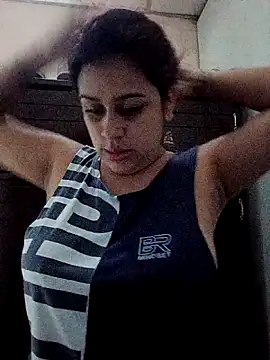 Snapshot of Latina_sexy1 chatting on September 30, 2025, 11:38 am Latina sexy1 online show from September 30, 2025, 11:38 am