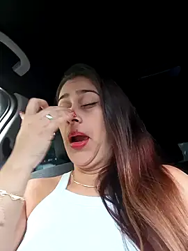 Latina sexy1 online show from December 17, 2025, 12:54 pm