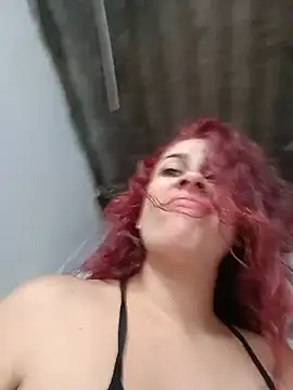 Latina sexy1 online show from May 18, 2026, 4:45 pm