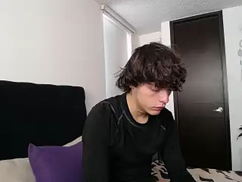 Santiago kiler online show from March 11, 2025, 1:01 pm