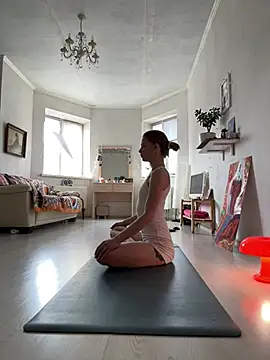 LeyaJohnson online show from March 20, 2026, 12:50 pm