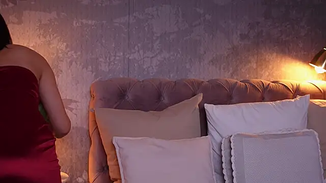 AngelaFay online show from January 17, 2025, 5:32 am