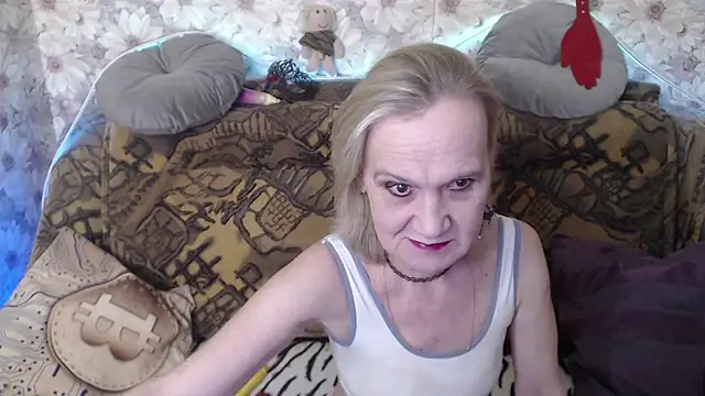 Snapshot of MissBekker chatting on March 6, 2025, 12:54 am MissBekker online show from March 6, 2025, 12:54 am