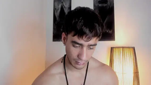 AlexRivera6 online show from October 11, 2025, 1:56 pm