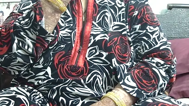 Kavya XX online show from November 24, 2025, 6:52 pm