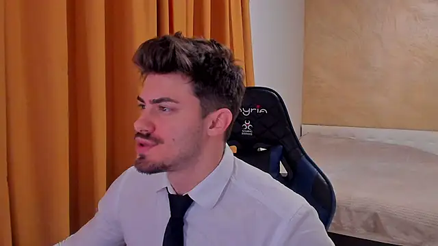 WilsonJules online show from March 21, 2025, 1:23 pm